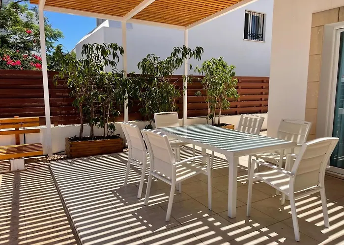 Sol Y Mar Malama 파라림니